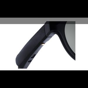 Bose Bluetooth Shades
